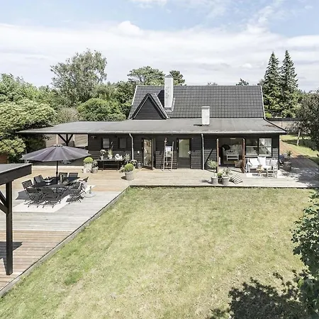 Holiday home Cozy Vacation Very Close To The *