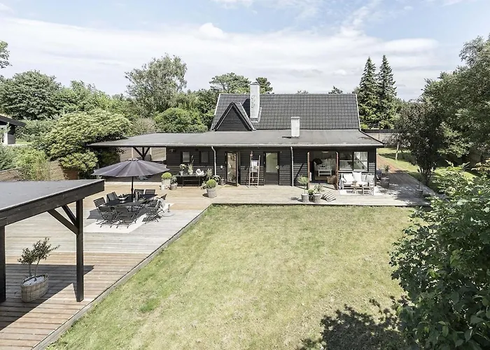 Ferienhaus Cozy Vacation Very Close To The *