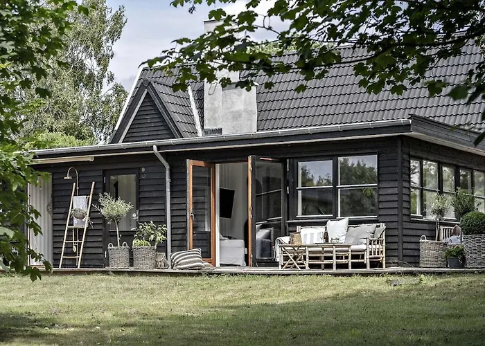 Ferienhaus Cozy Vacation Very Close To The